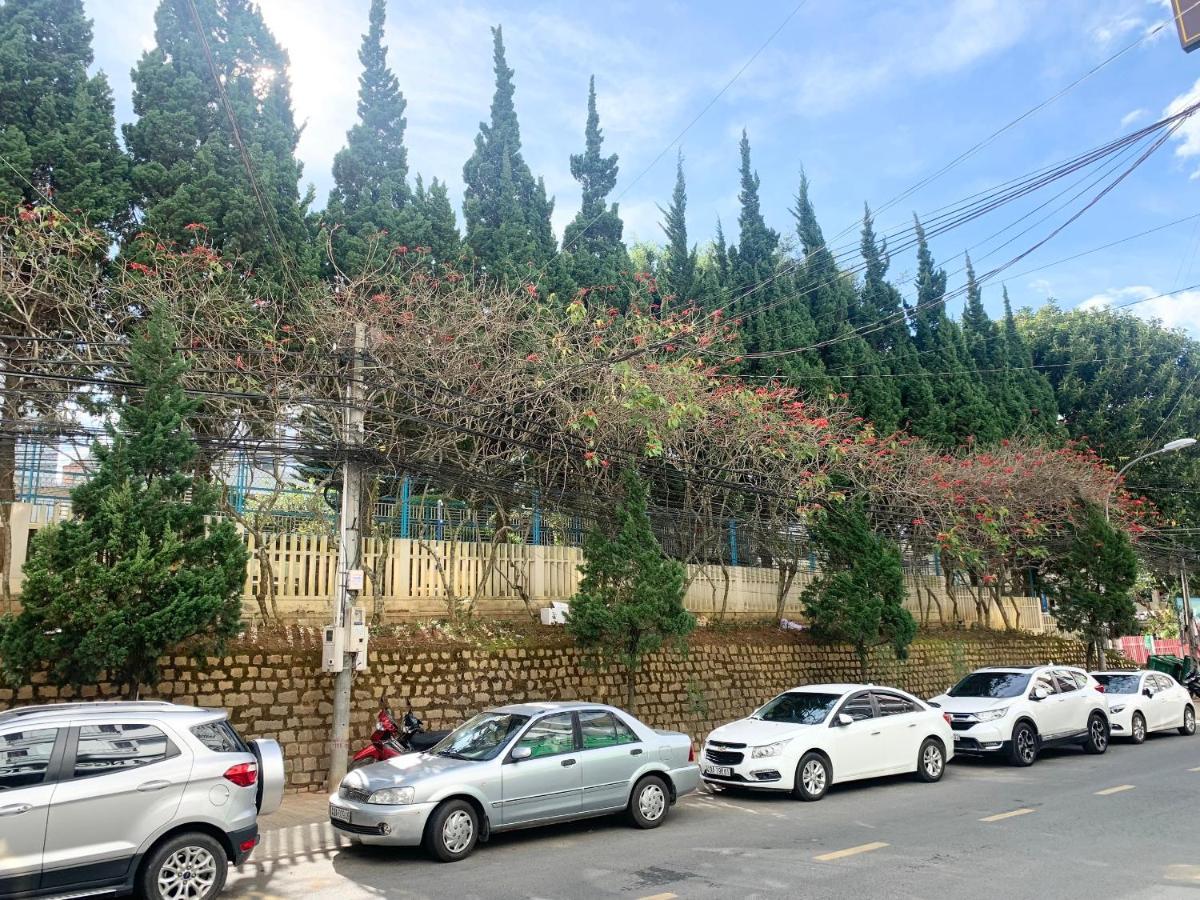 Hotel Khach San Xuan Quynh Dalat Exteriér fotografie